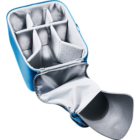 Detail Image of color Bay