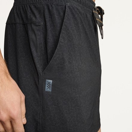 RHONE Pursuit 7" Unlined Shorts - Men's 4