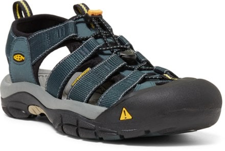 KEEN Newport H2 Sandals - Men's 3/4 view (Navy/Gray)