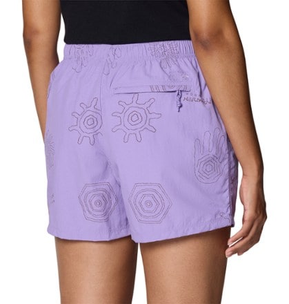 Mountain Hardwear Stryder 5" Shorts - Women's 5
