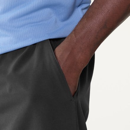 Vuori Course Shorts Lined 5" - Men's 4
