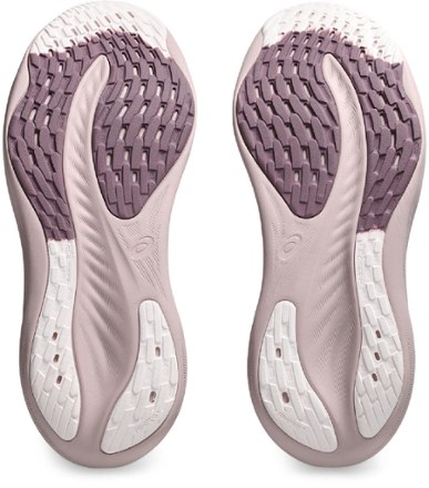 ASICS GEL-Nimbus 26 Road-Running Shoes - Women's 4