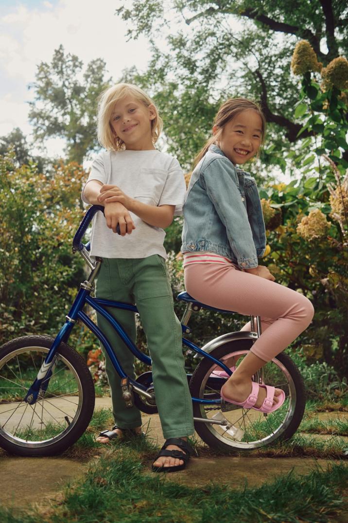 Location Image for Arizona EVA Sandals - Kids'