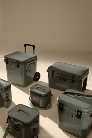 YETI Roadie 24 Cooler 6