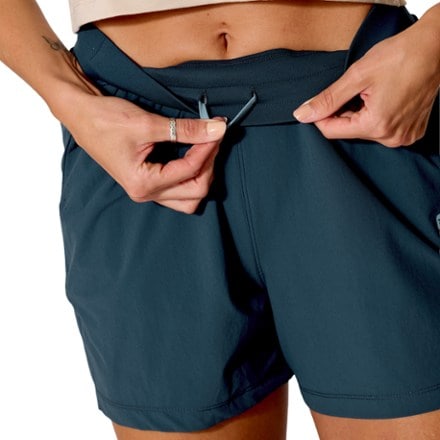 Rab Momentum Shorts 4" - Women's 6