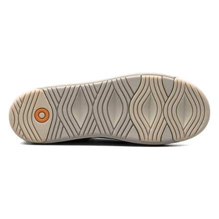 Bogs Kicker Slip-On Elastic Leather Shoes - Women's 6
