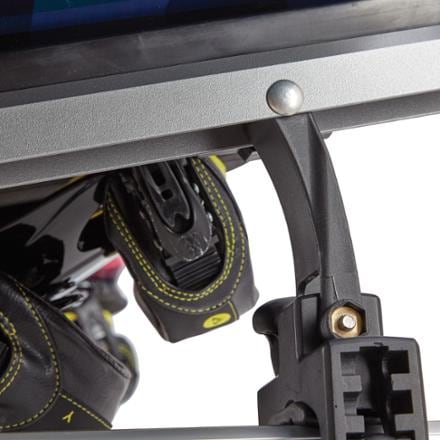 Yakima FreshTrack 6 Ski/Snowboard Mount - 2017 10