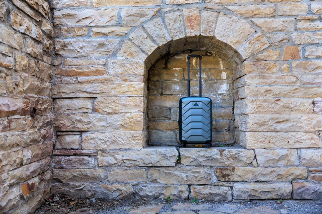 Location Image for Cache 22 Carry-On Spinner Wheeled Luggage