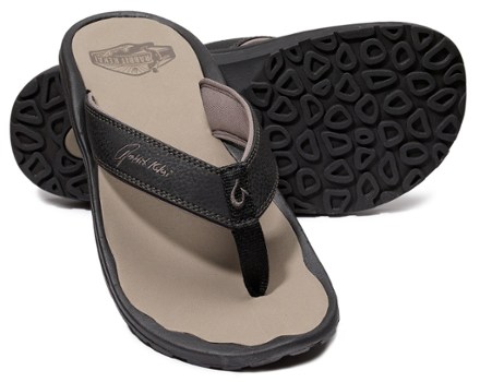 rei olukai sandals