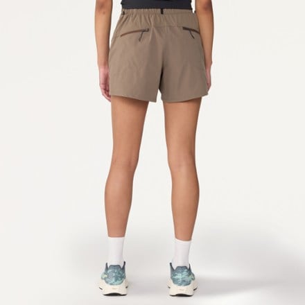 Janji Trekker 4" Shorts - Women's 4