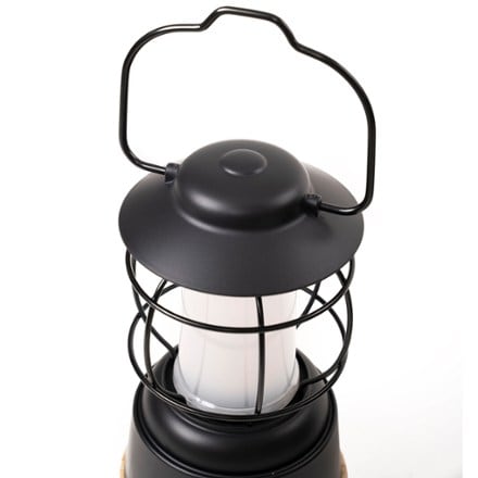 Wild Land Compact LED Lantern 2