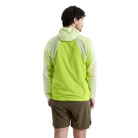 Arc'teryx Norvan Windshell Hoody - Men's 2