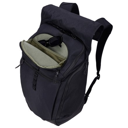 Thule Paramount 27 L Pack 7