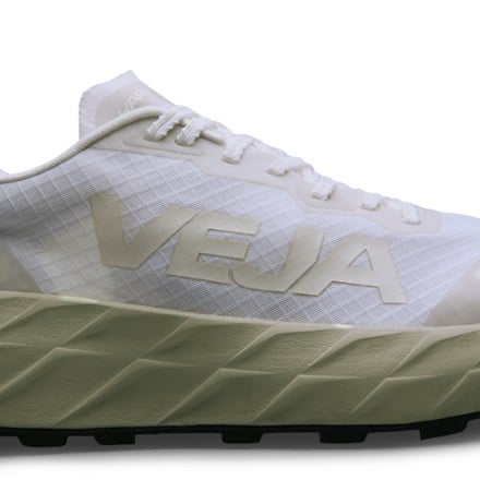 VEJA Harpie Trail Aeroshell Shoes - Women's 2