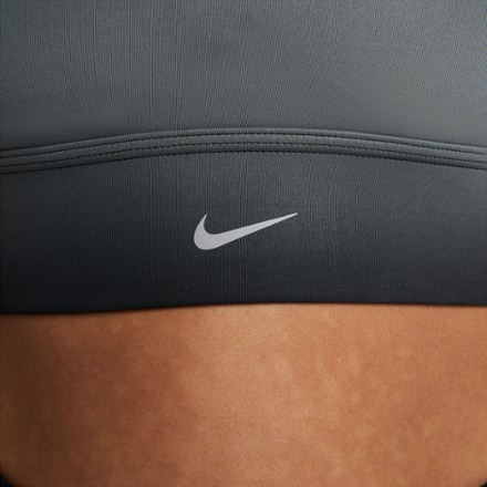 Nike Swoosh Long Line Run Bra 8