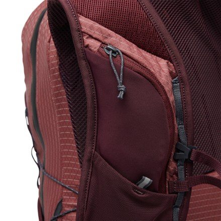 Black Diamond Pursuit 15L Pack - Women's 6