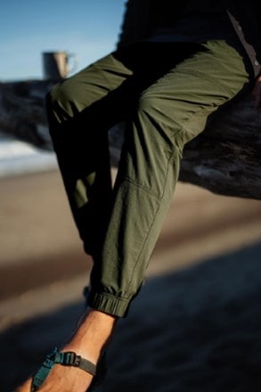 Suppressor Joggers - Men's