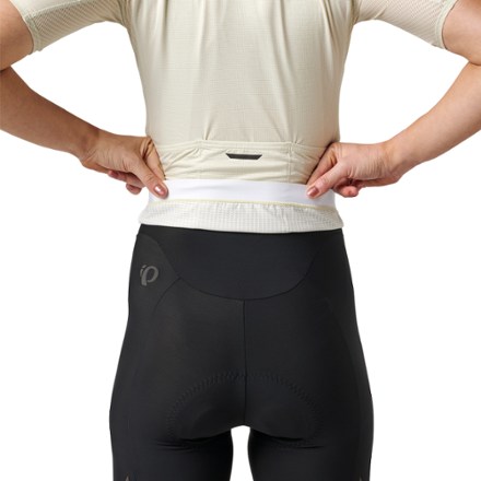 PEARL iZUMi Red Cycling Jersey - Women's 6