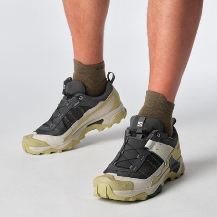 Salomon X Ultra 5 GORE-TEX Low Hiking Shoes - Men's 6