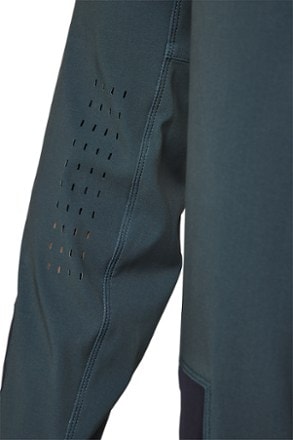 Fox Defend Bike Pants - Men's 1