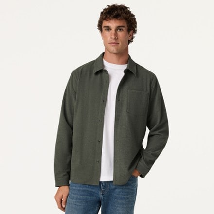 Vuori Long-Sleeve Costa Twill Snap Button Overshirt - Men's 0
