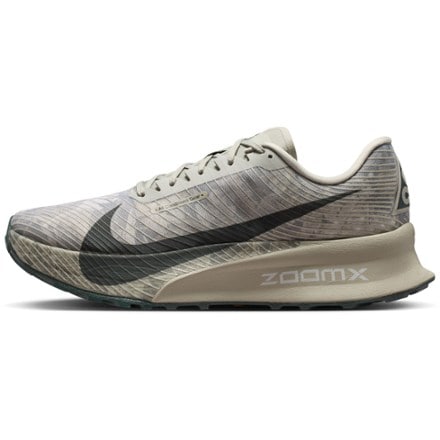Nike ACG Ultrafly Trail-Running Shoes 1