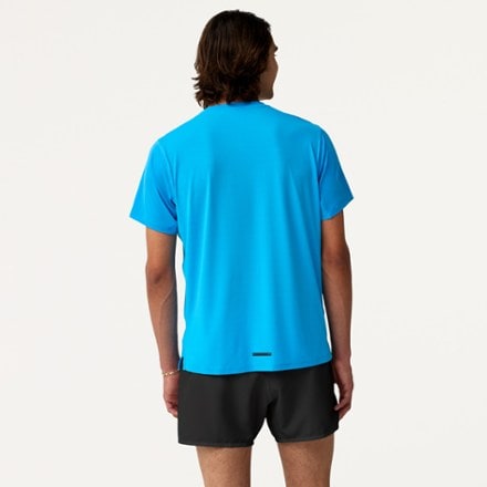 Brooks Dash Cooling T-Shirt - Men's 1