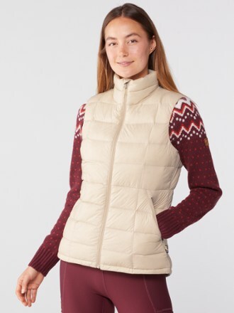 women puffer vest