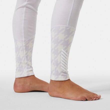 Helly Hansen LIFA Merino Midweight Graphic Base Layer Pants - Women's 5