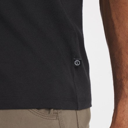 PAKA Essential T-Shirt - Men's 3