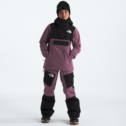 The North Face Driftview Anorak - Women's 3