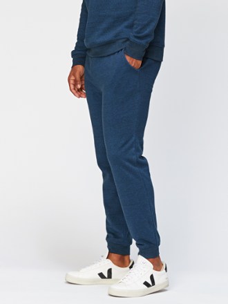 rei jogger pants