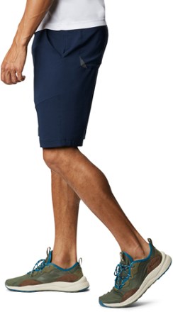 Columbia Tech Trail Shorts - Men's 8" Inseam 4