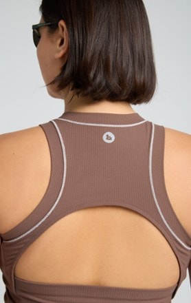 SENIQ Oasis Tank Top - Women's 2