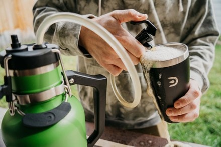 Cold Brew Iced Coffee Maker & Iced Tea Maker on Tap 3.2 Liter Cold