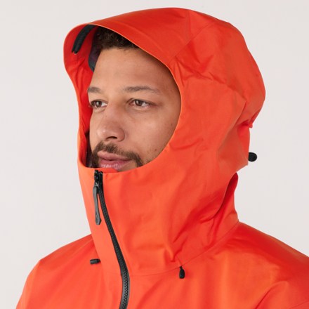 Arc'teryx Alpha SV Jacket - Men's 4