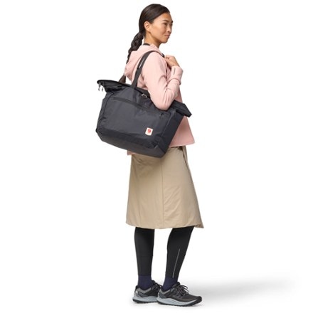 Fjallraven High Coast 30 L Tote 3