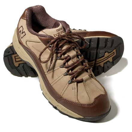 new balance waterproof shoes mens