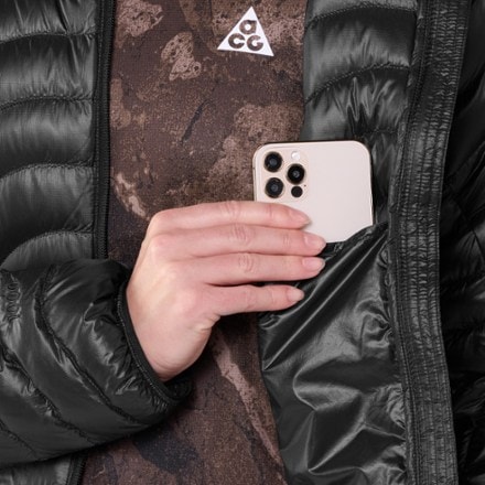 Nike ACG Lava Flow UL Down Jacket - Women's 7