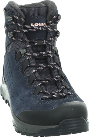lowes hiking boots