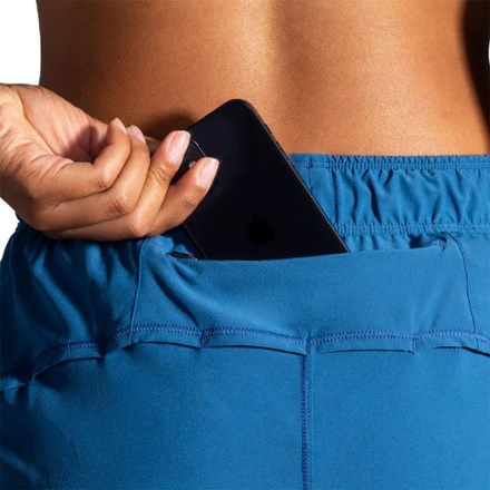 Brooks Chaser 5" 2-In-1 Shorts - Women's 5