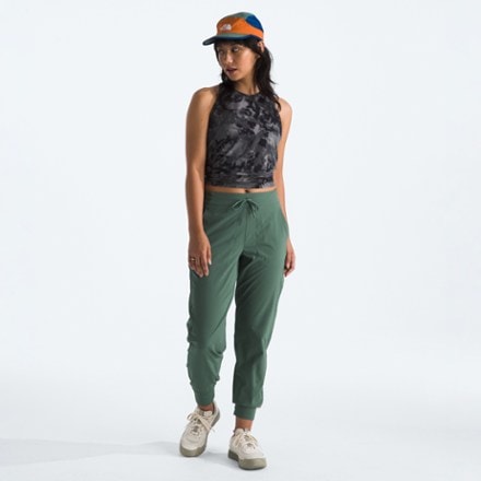 The North Face Never Stop Wearing Joggers - Women's 3