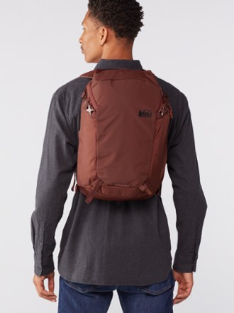 REI Co-op Ruckpack 18 Recycled Daypack 1
