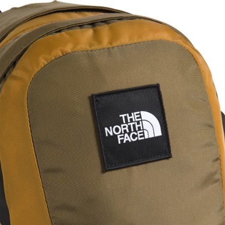 The North Face Hot Shot SE Pack 6