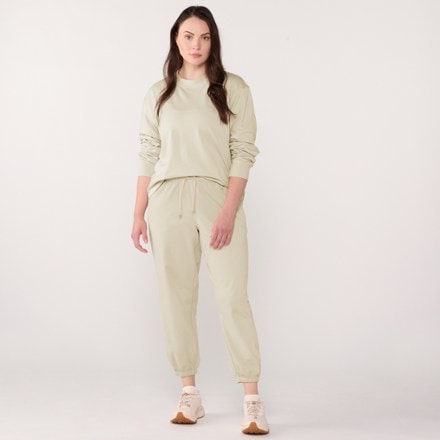 REI Co-op Active Pursuits Midweight Joggers 3