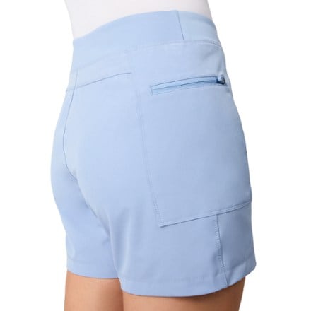 Free Country Free 2 Explore Cargo Pocket Shorts - Women's 4