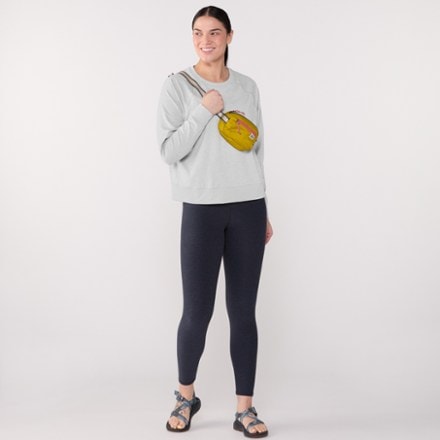 Vuori Long-Sleeve Halo Crew Pullover - Women's 3