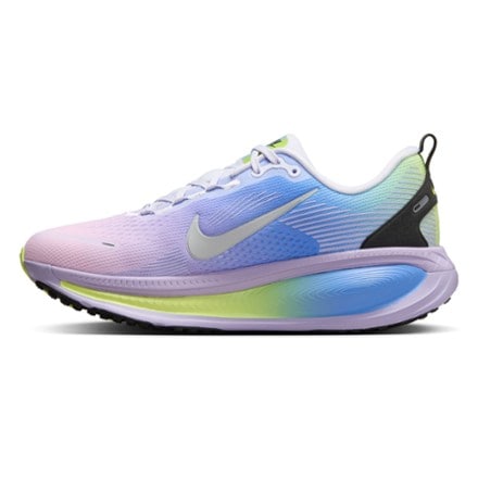 Nike Vomero 18 Road-Running Shoes - Women's 1