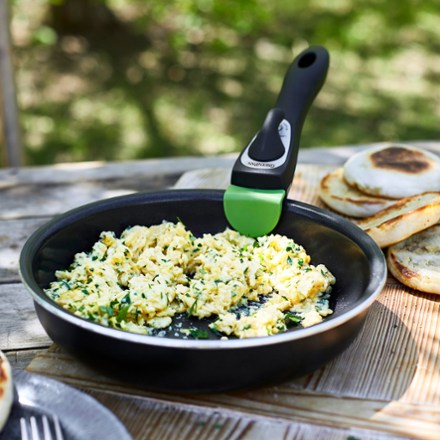 GreenPan Clip Series Ceramic Nonstick Frypan with Removable Handle - 8 in. 4