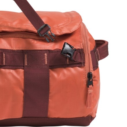 The North Face Base Camp Voyager Duffel - 32 L 6